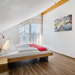 Gaestehaus D I C K R E I T E R Immenstaad am Bodensee