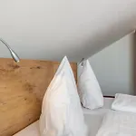 Gaestehaus D I C K R E I T E R Apartman