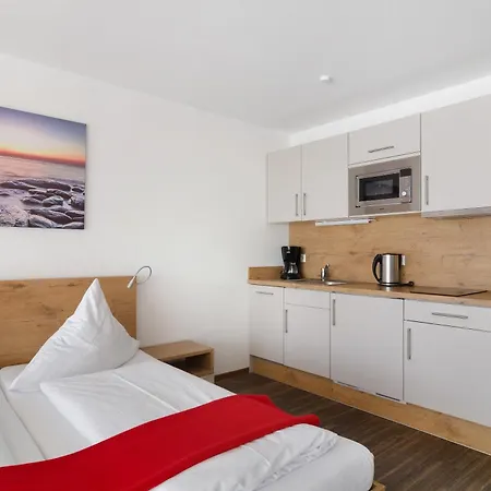 Apartment Gaestehaus D I C K R E I T E R Immenstaad am Bodensee
