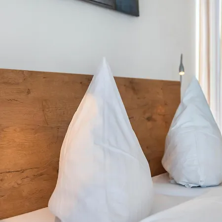 아파트 Gaestehaus D I C K R E I T E R *