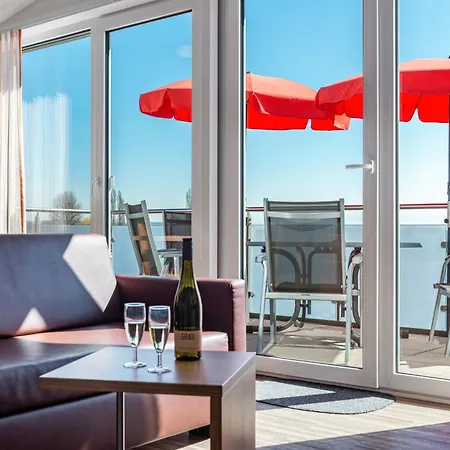 Gaestehaus D I C K R E I T E R Apartment Immenstaad am Bodensee