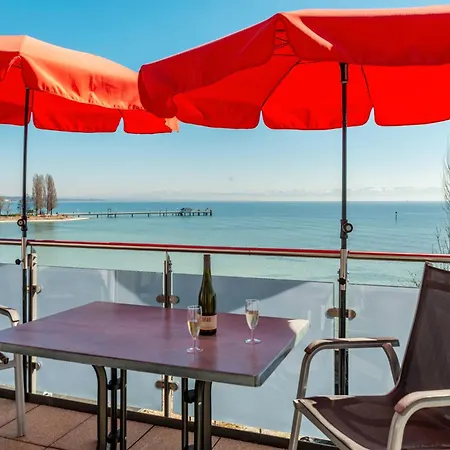 Gaestehaus D I C K R E I T E R * Immenstaad am Bodensee