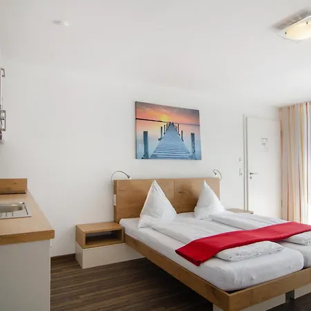Apartment Gaestehaus D I C K R E I T E R *