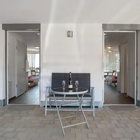 Apartment Gaestehaus D I C K R E I T E R Immenstaad am Bodensee