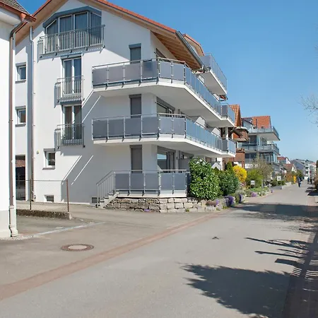 D I C K R E I T E R Lägenhet Immenstaad am Bodensee