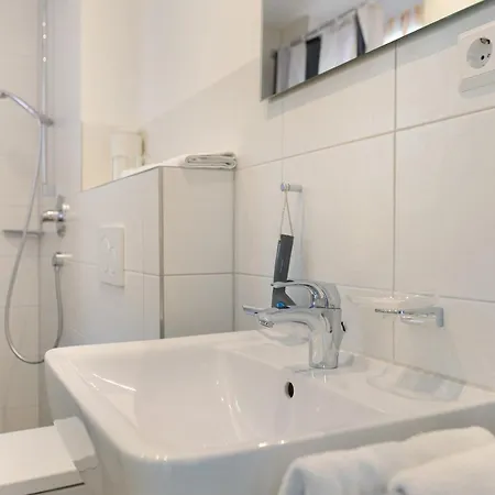 Апартаменты Gaestehaus D I C K R E I T E R *