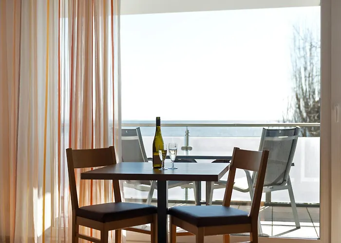 Lägenhet D I C K R E I T E R *