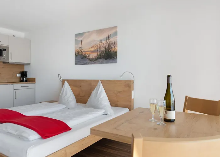 Gaestehaus D I C K R E I T E R インメンシュタート・アム・ボーデンゼー