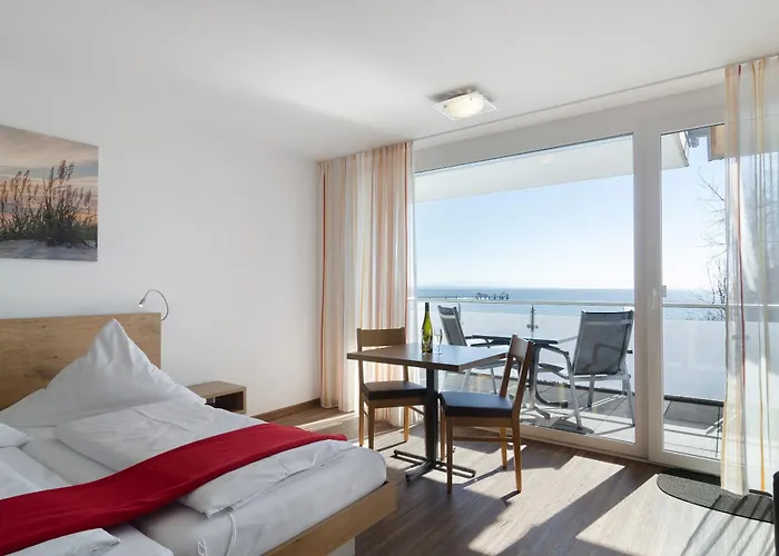 Daire Gaestehaus D I C K R E I T E R Immenstaad am Bodensee