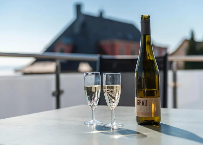 D I C K R E I T E R Lägenhet Immenstaad am Bodensee