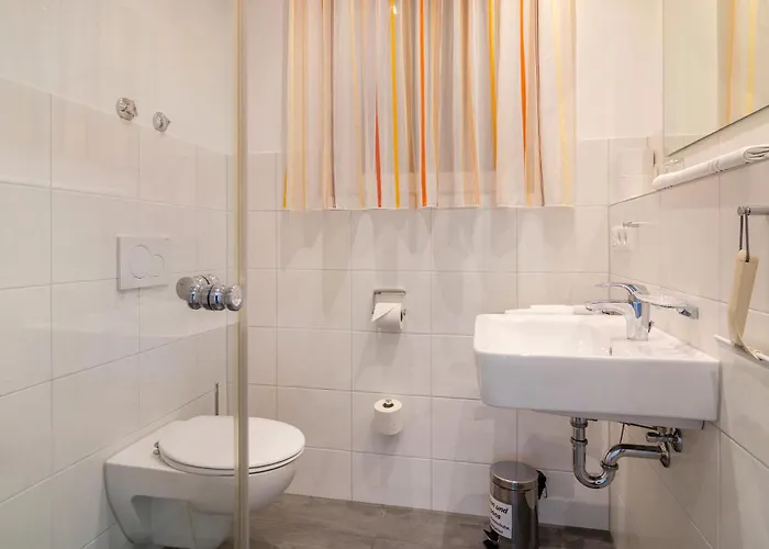 アパート Gaestehaus D I C K R E I T E R インメンシュタート・アム・ボーデンゼー