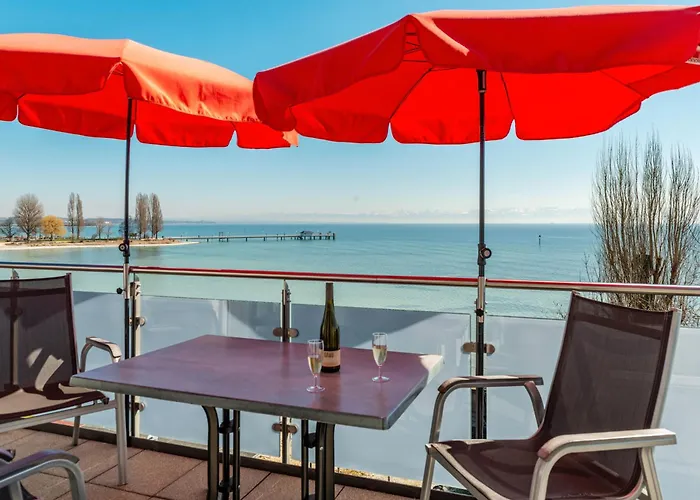 Gaestehaus D I C K R E I T E R * Immenstaad am Bodensee